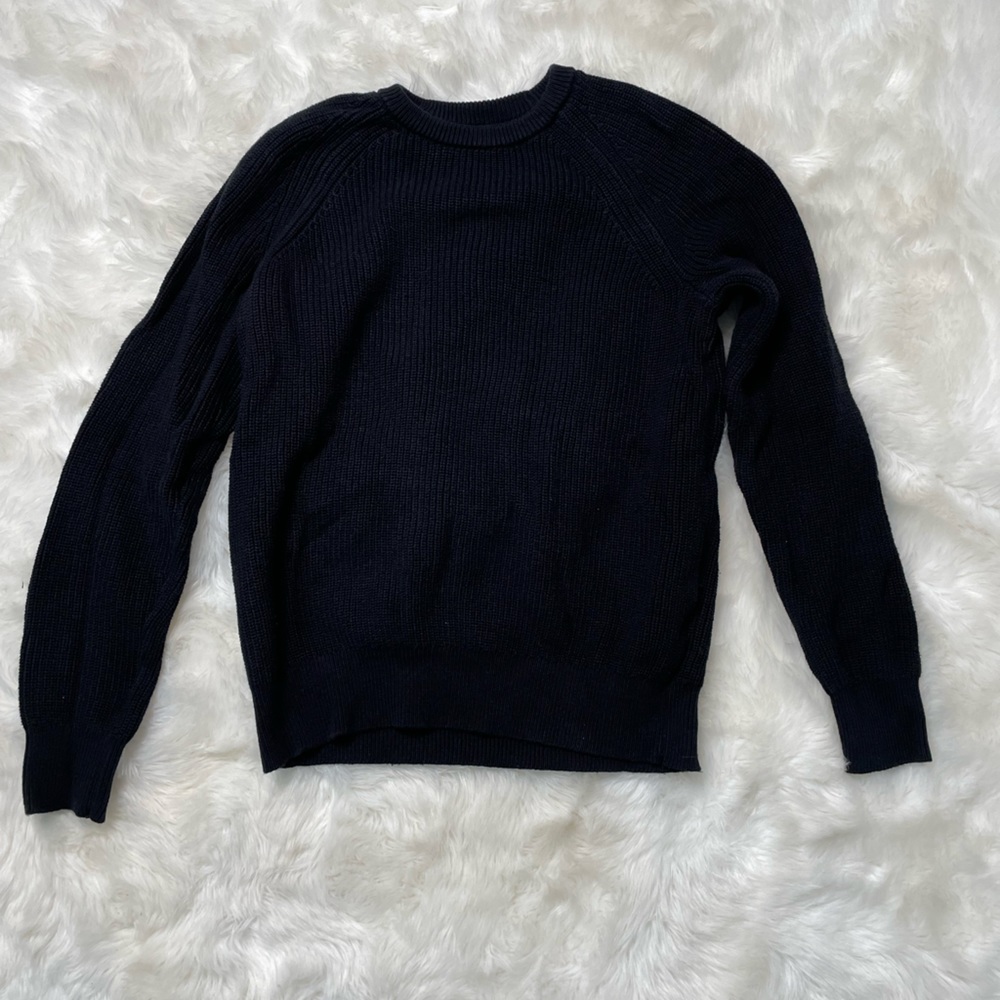 Black sweater, American eagle size M